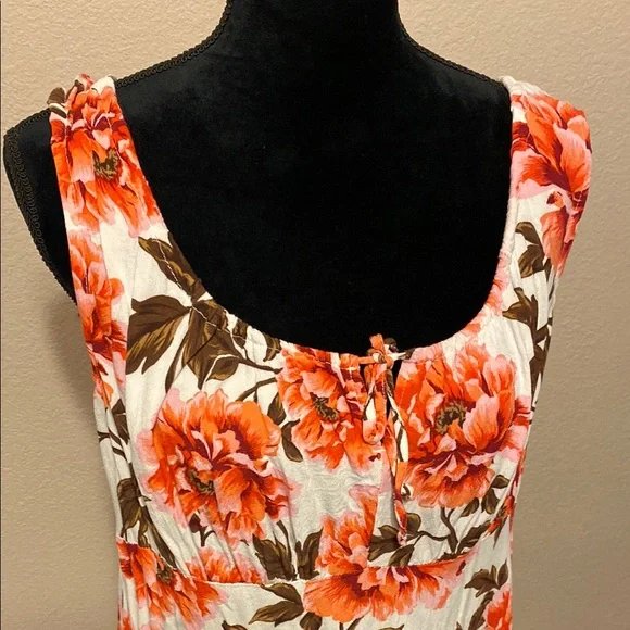 Old Navy Floral Sheath Maxi Dress - Picture 4 of 9